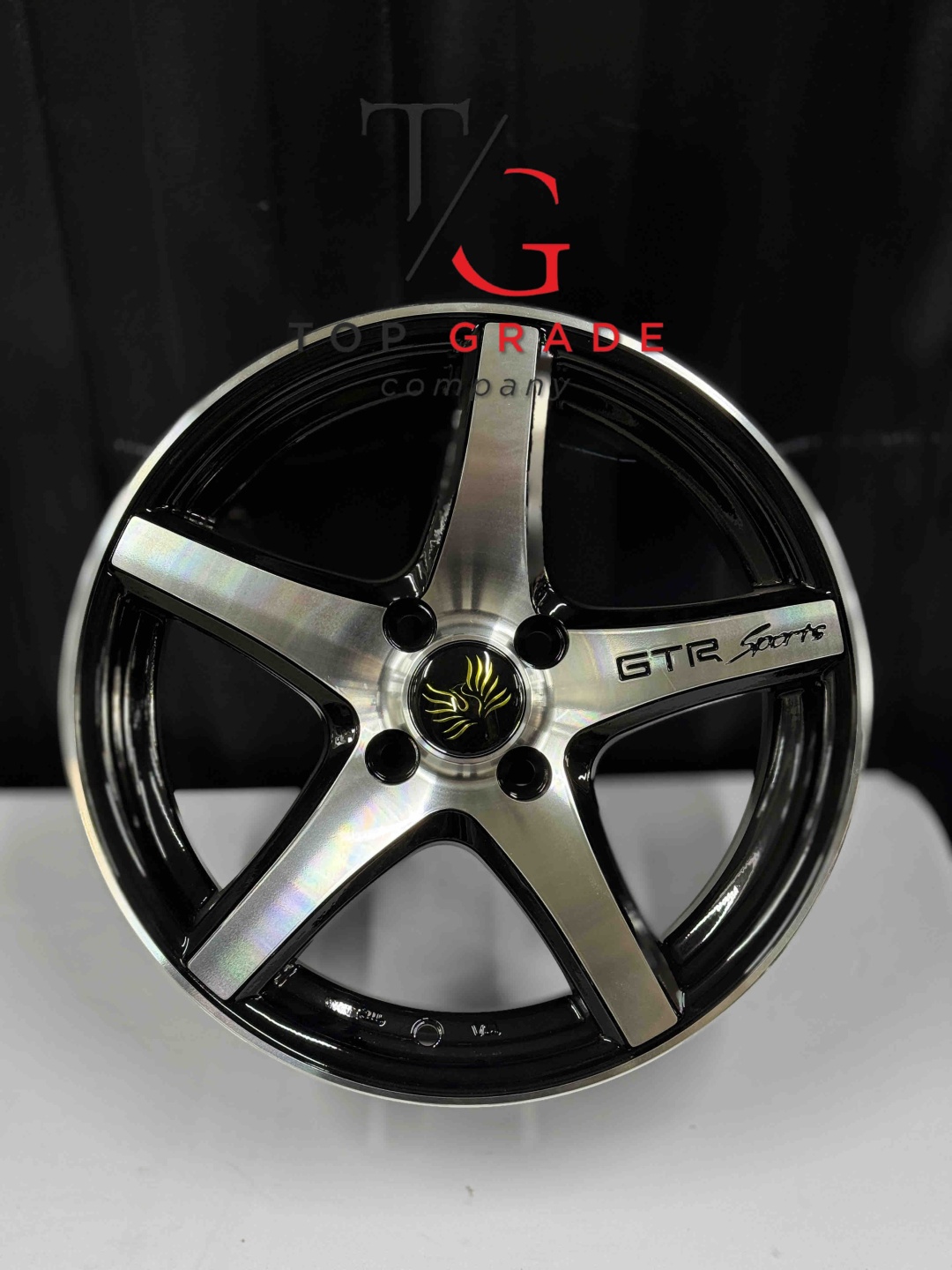 Top Grade Top grade0029 7.5x15/4x100 D67.1 ET35 4 диска черный, серебристый