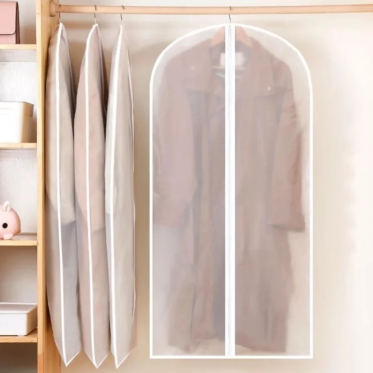 Чехол для верхней одежды 30179550_069216525 Aisha shop, полиэтиленвинилацетат