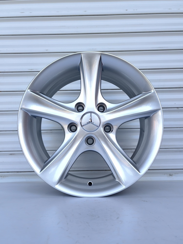 Rainbow MERCEDES 1016 6.5x15/5x112 D66.6 ET35 4 диска серебристый