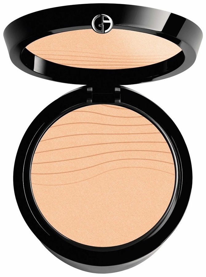 Пудра Giorgio Armani Luminous Silk Glow Fusion рассыпчатая 3 бежевый