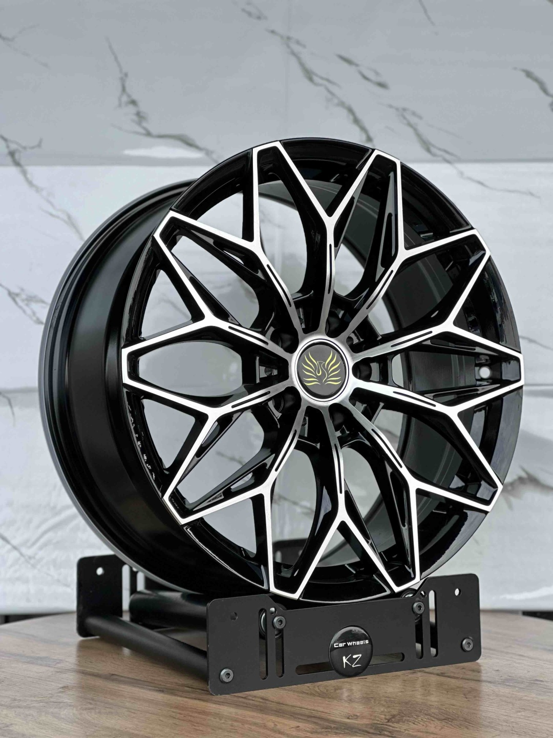 Rainbow Dance YL3386 8.5x19/5x114.3 D73.1 ET35 4 диска черный, серебристый
