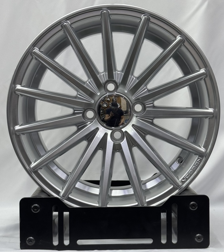 Vossen 199AA 7x16/4x100 D67.1 ET35 4 диска серебристый