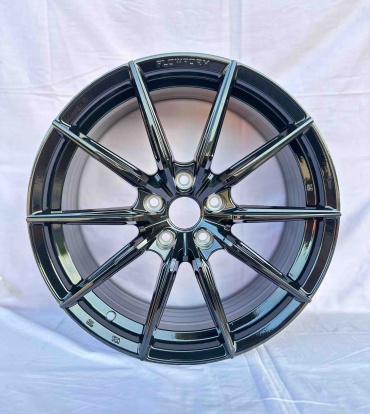 XF 005 8x18/5x114.3 D73.1 ET35 4 диска черный