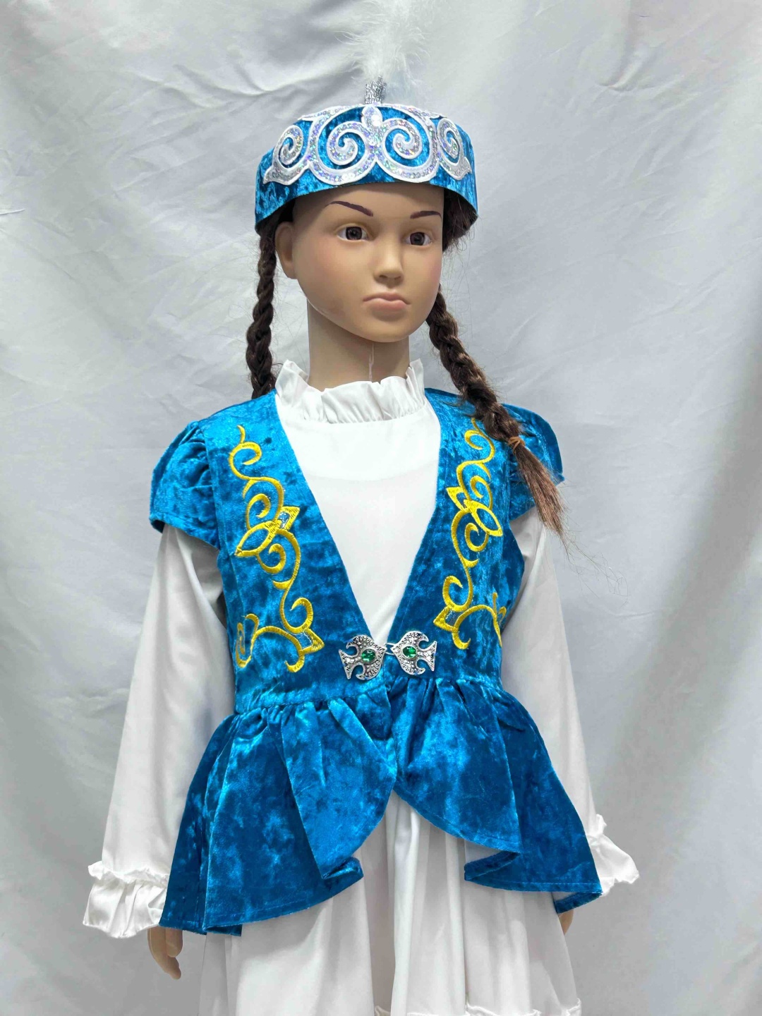 Национальный костюм голубой