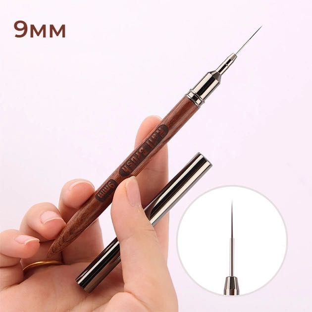 Nail Brush лайнер дерево, нейлон 1 шт