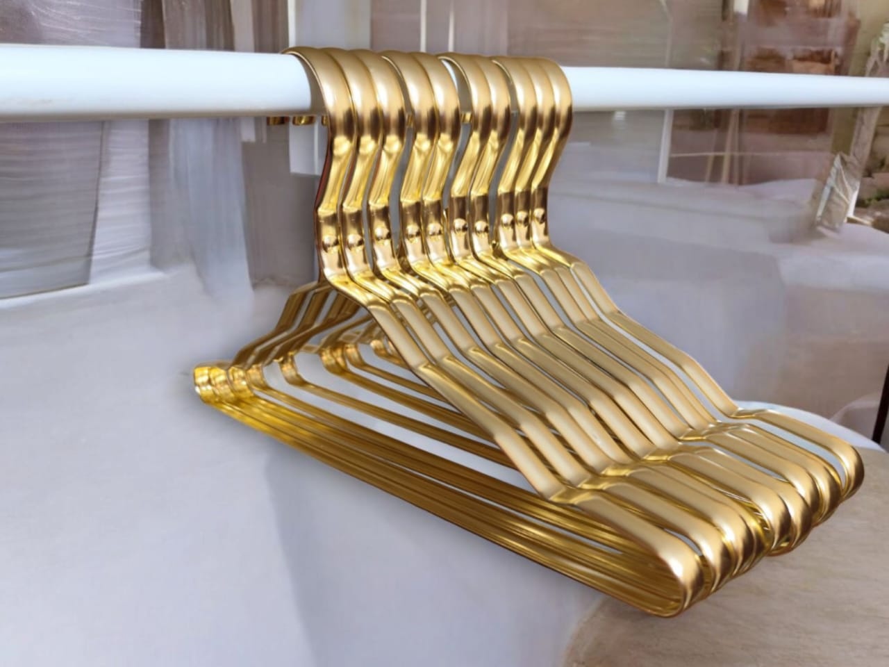 Набор вешалок V10-gold золотистый 10 шт
