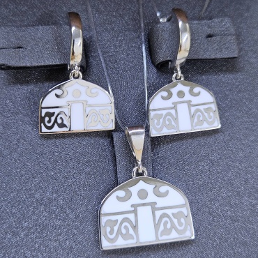 Gaukhar Jewelry Пбл-0538-1 вес 7.41 г серебро, эмаль