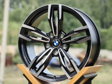 Bmw-xj057 7.5x17/5x120 D72.6 ET25 4 диска черный, серебристый, графит