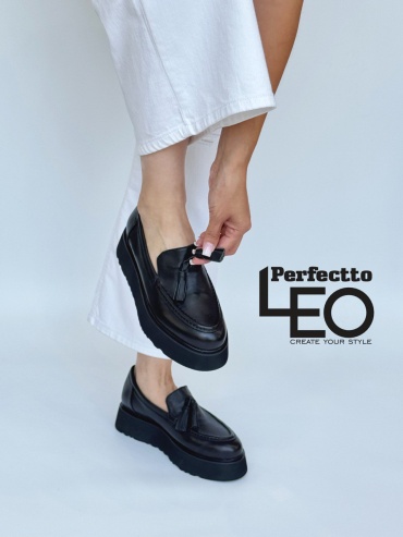 Лоферы LEO черный