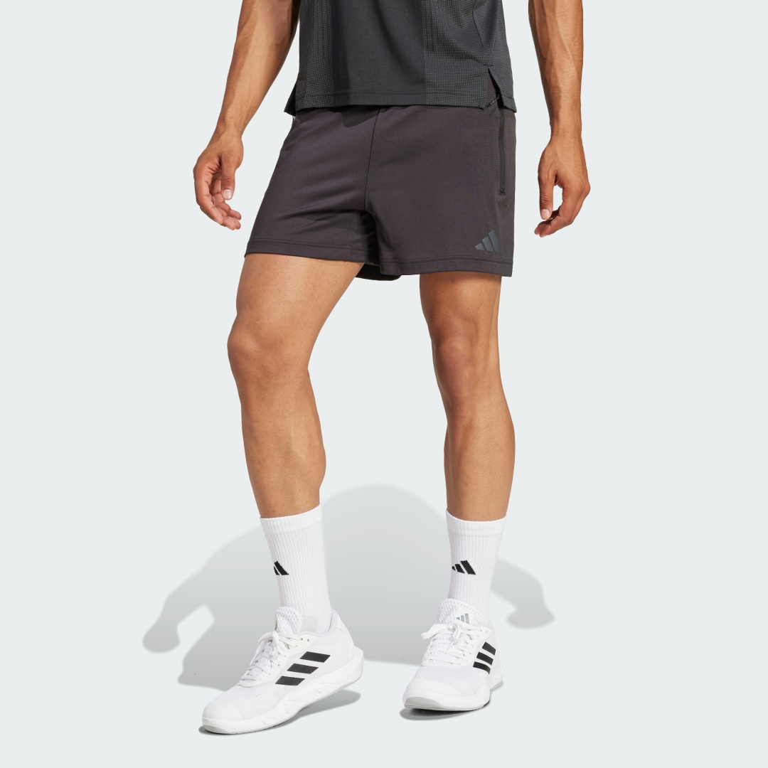 Спортивные шорты adidas AIRCHILL SHORTS черный