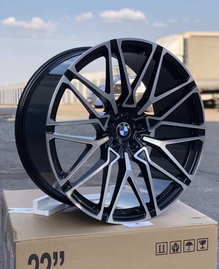 Rainbow BMW 5771HHH 10/11.5x20/5x112 D66.45 ET38.45 4 диска черный, серебристый