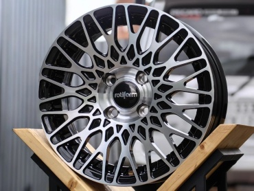 Borbet-5895_2 7x15/4x100 D73.1 ET30 4 диска черный, серебристый, графит