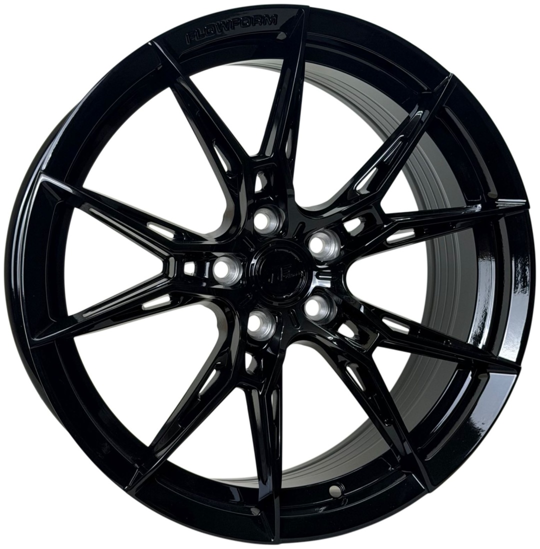 Wheels XF050DD 7.5x17/5x100 D73.1 ET35 4 диска черный