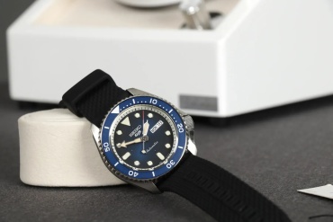 Механические Seiko SRPD71K2 нержавеющая сталь