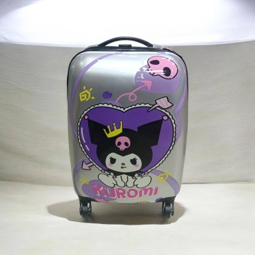 Чемодан Kuromi XS поликарбонат 26 л серебристый