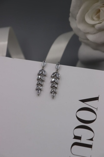 Серьги Fashion Jewelry медицинская сталь, цирконий