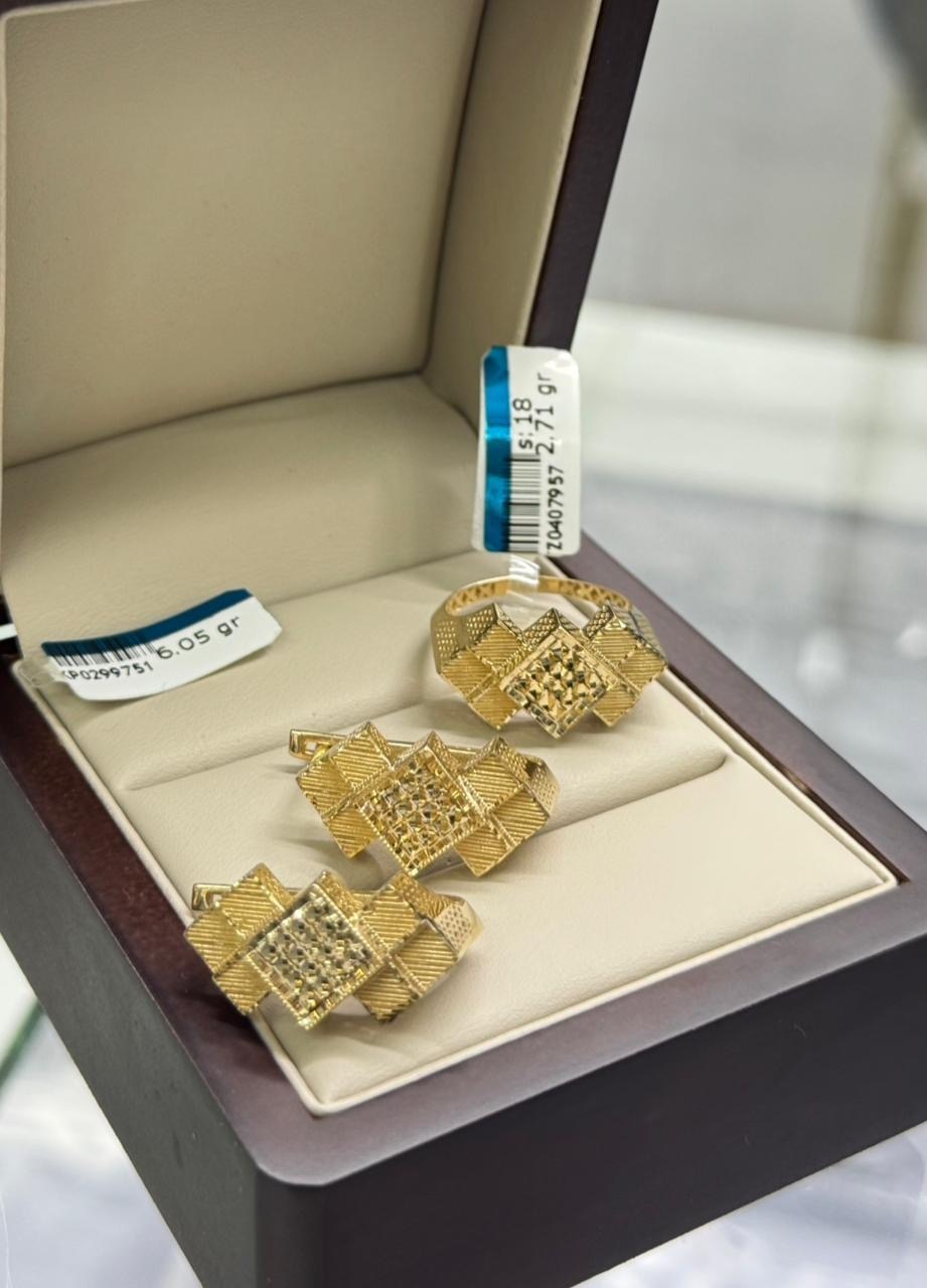 Italy Gold К60527118 вес 8.7 г золото, без вставок