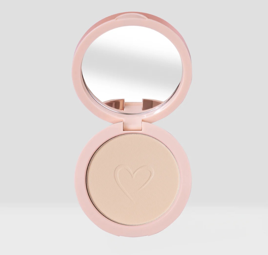 Пудра Beauty Creations Компактная матирующая пудра с витамином Е/Pretty Pressed Setting Powder сухая 3 светло-бежевый