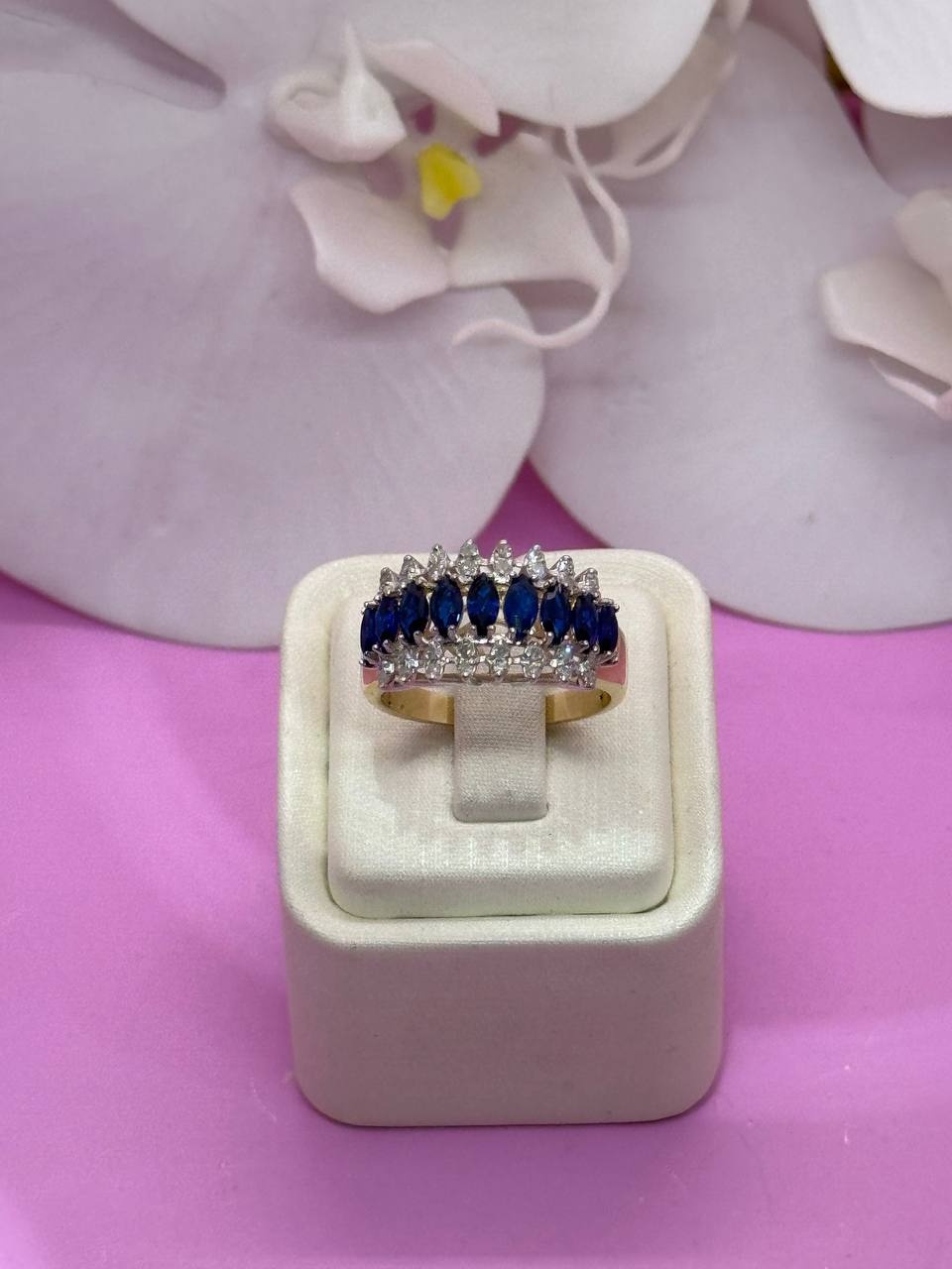 SAR JEWELRY Eniram_B_44_054_9845_18 размер 18 вес 3.6 г золото, бриллиант, сапфир