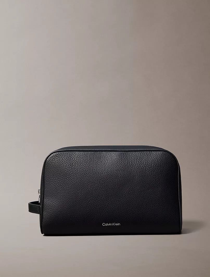 Calvin Klein косметичка полиэстер, полиуретан черный 14X23 см