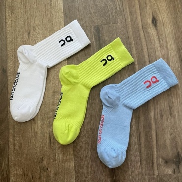 Спортивные носки ON 3 пары белый, голубой, мультиколор 36-39