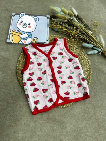 Жилет carters love красный