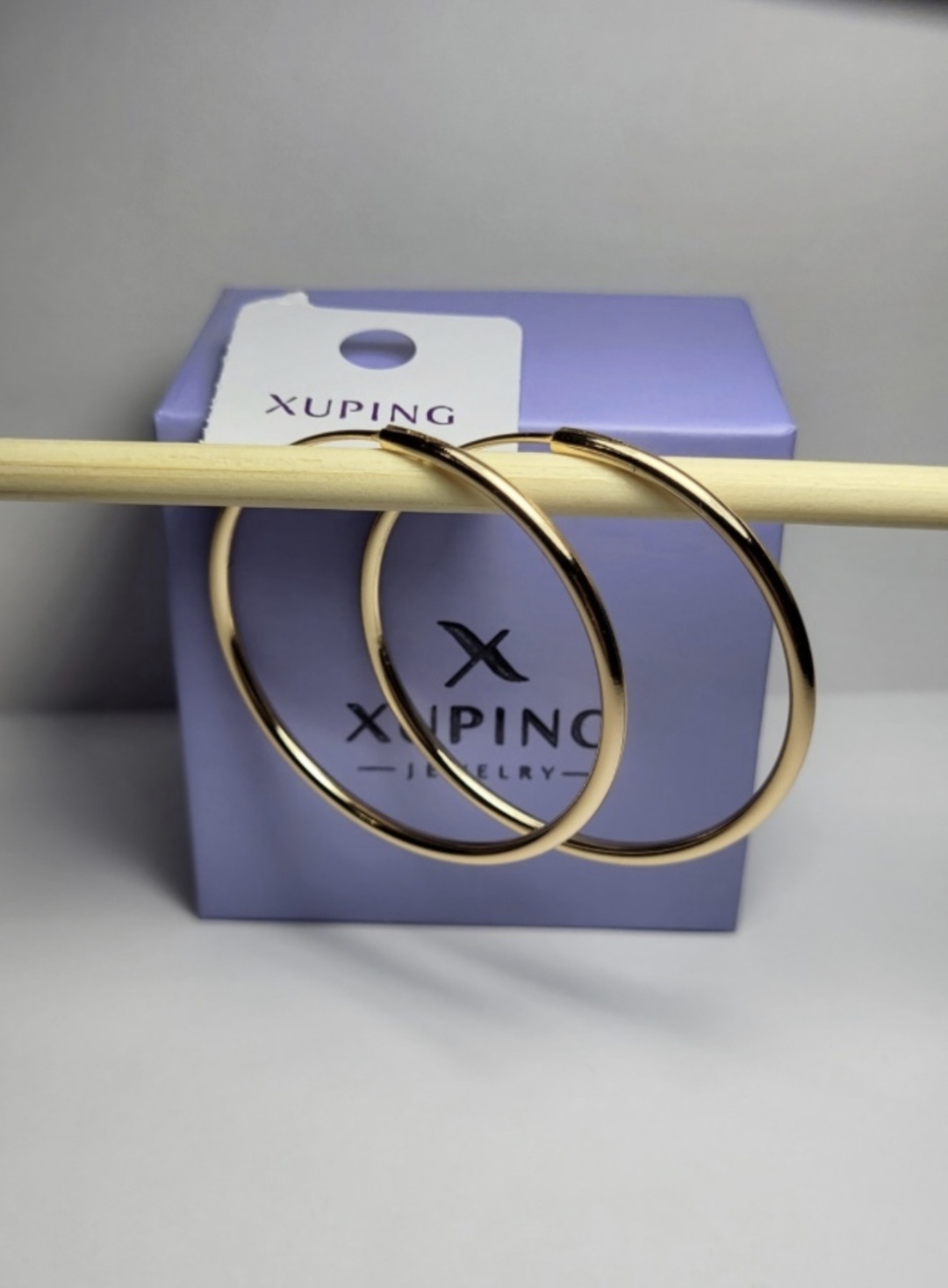 Конго Xuping Jewelry медицинское золото, без вставок