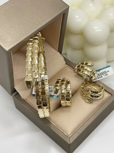 Italian Gold Италия вес 14.1 г золото, без вставок
