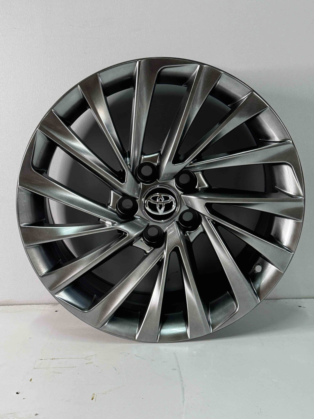 Toyota 152-7 7.5x17/5x114.3 D60.1 ET35 4 диска графит