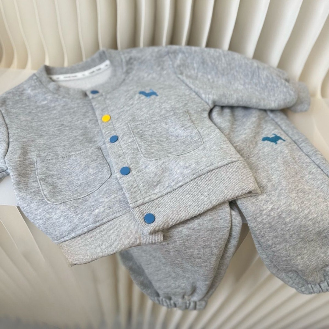 Спортивный костюм AA.COLLECTION серебристый