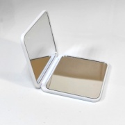 Зеркало ABS белое 7х7