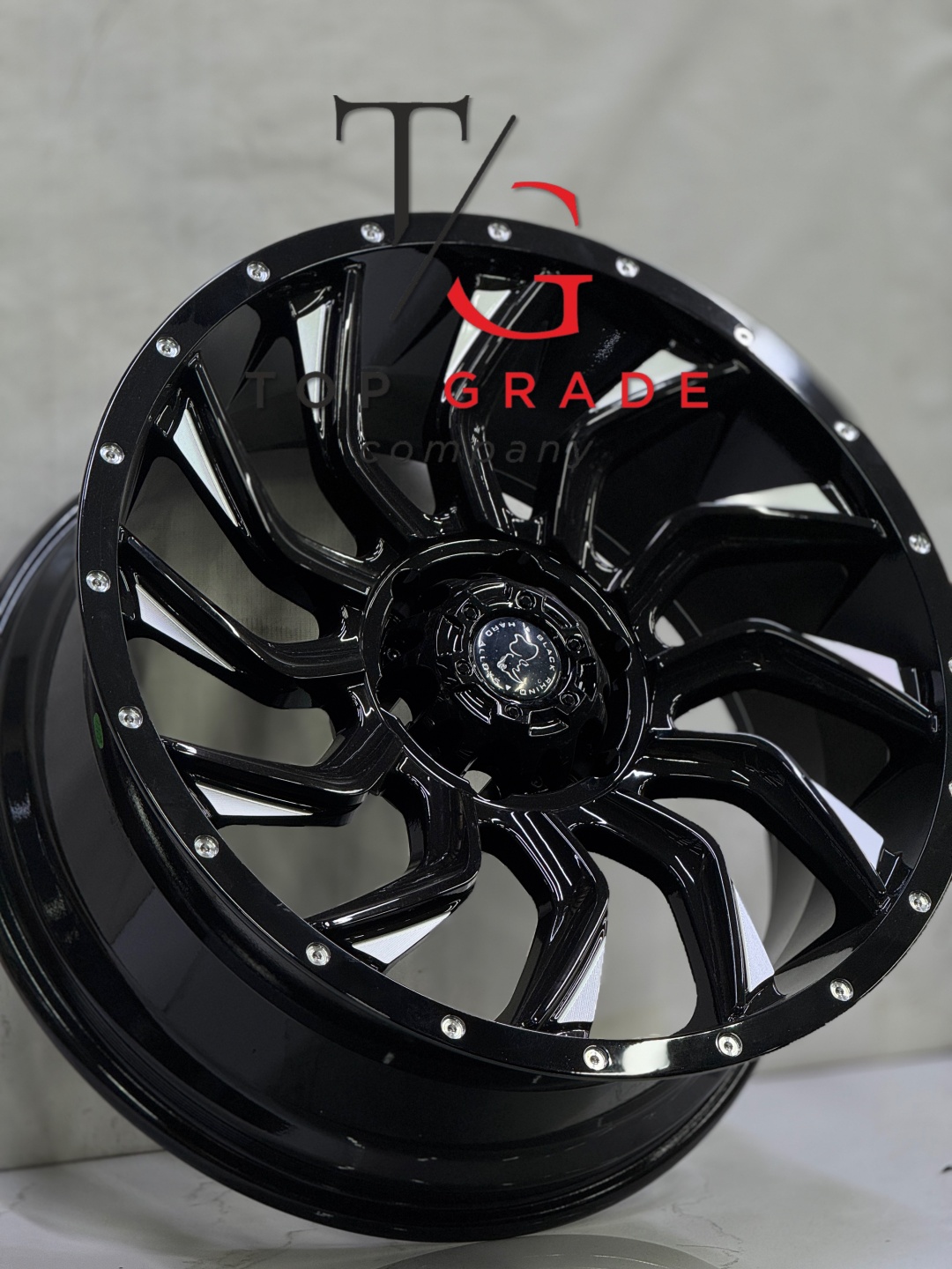 Top Grade Tg0011 9x20/6x139.7 D110 ET0 4 диска черный, серебристый