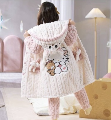 Флисовый халат BABY STYLE молочный