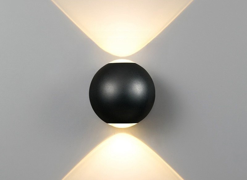 Бра настенный LED, черный