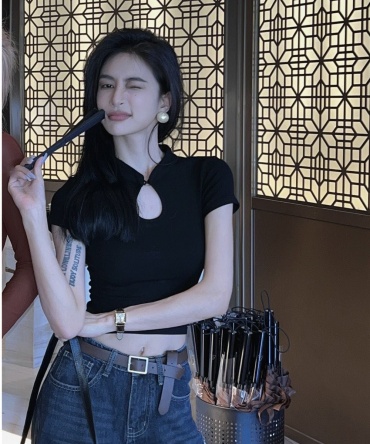 Футболка IU BRAND черный