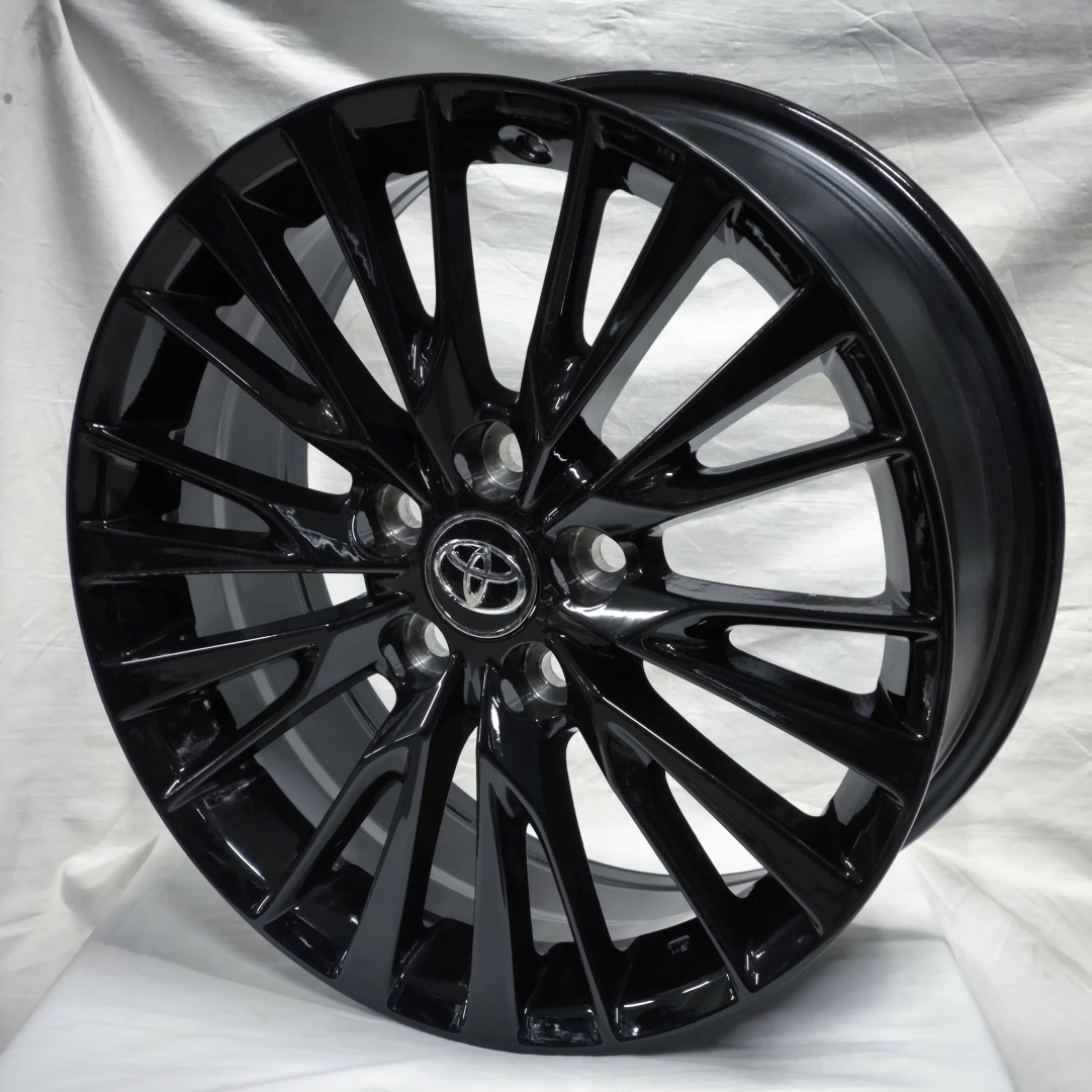 Wheels 5487 7x17/5x114.3 D60.1 ET40 4 диска черный