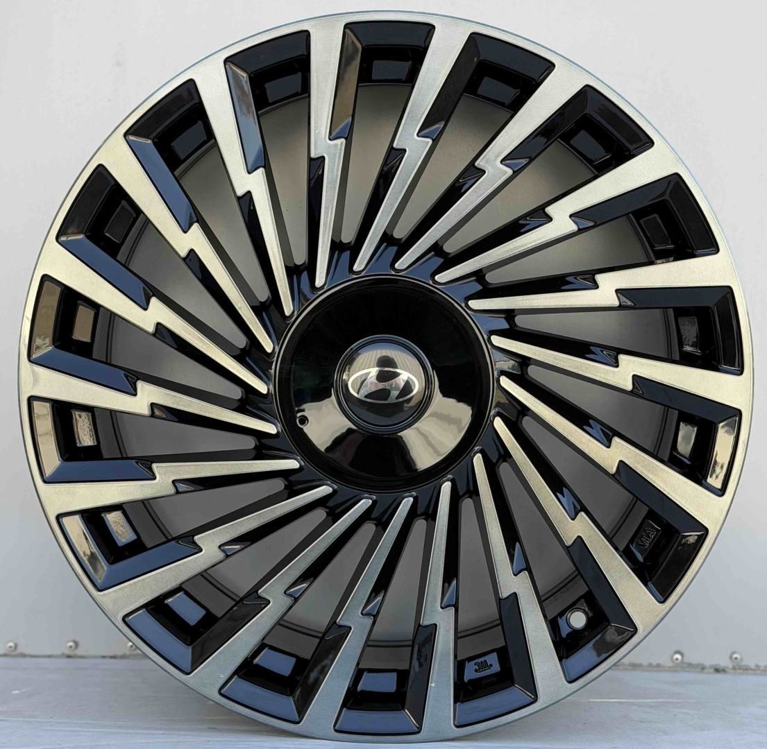 RNO 1510 7.5x18/5x114.3 D67.1 ET48 4 диска черный, графит