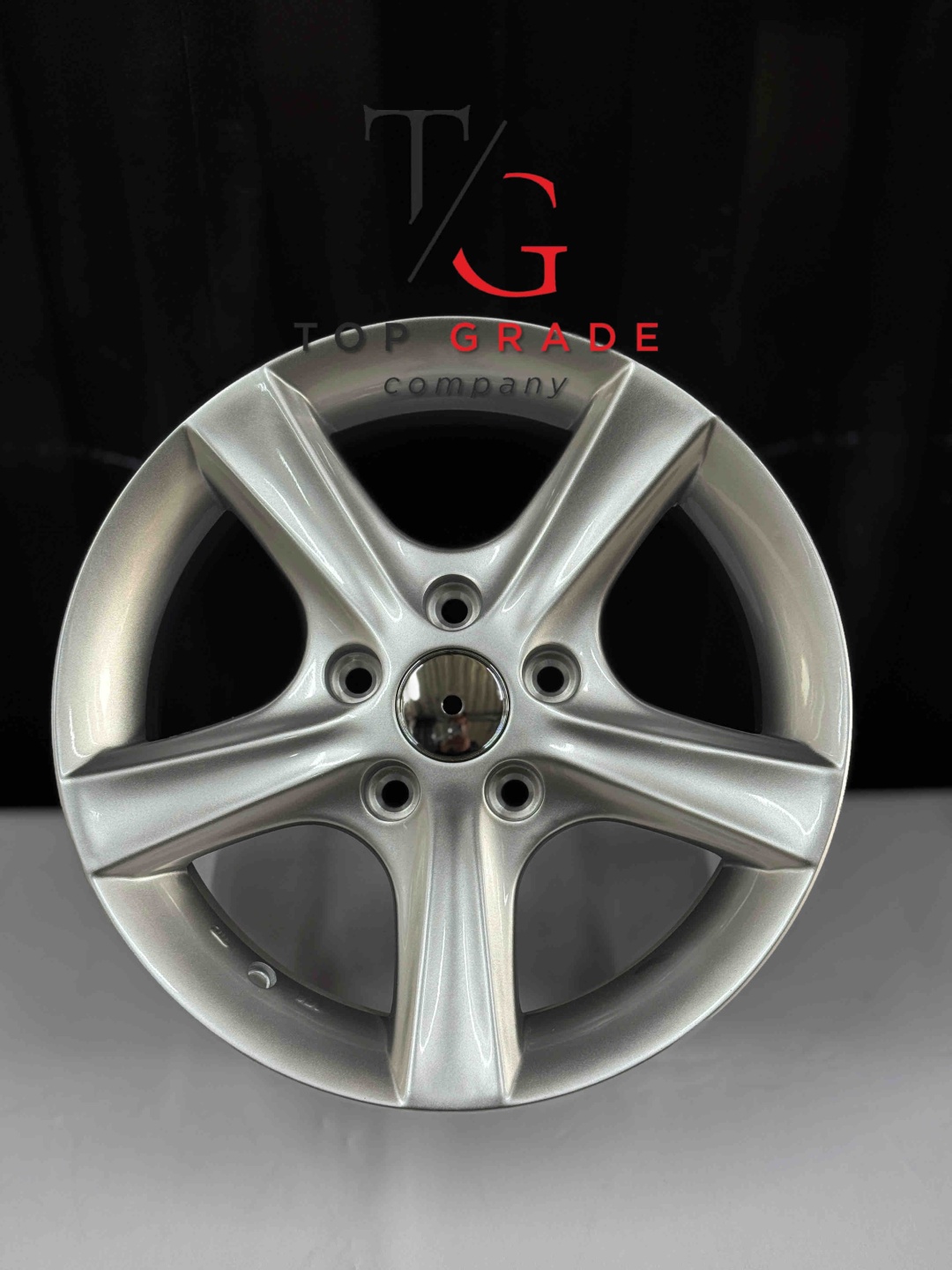 Top Grade Top grade0060 7x15/5x112 D66.6 ET35 4 диска серебристый, серый