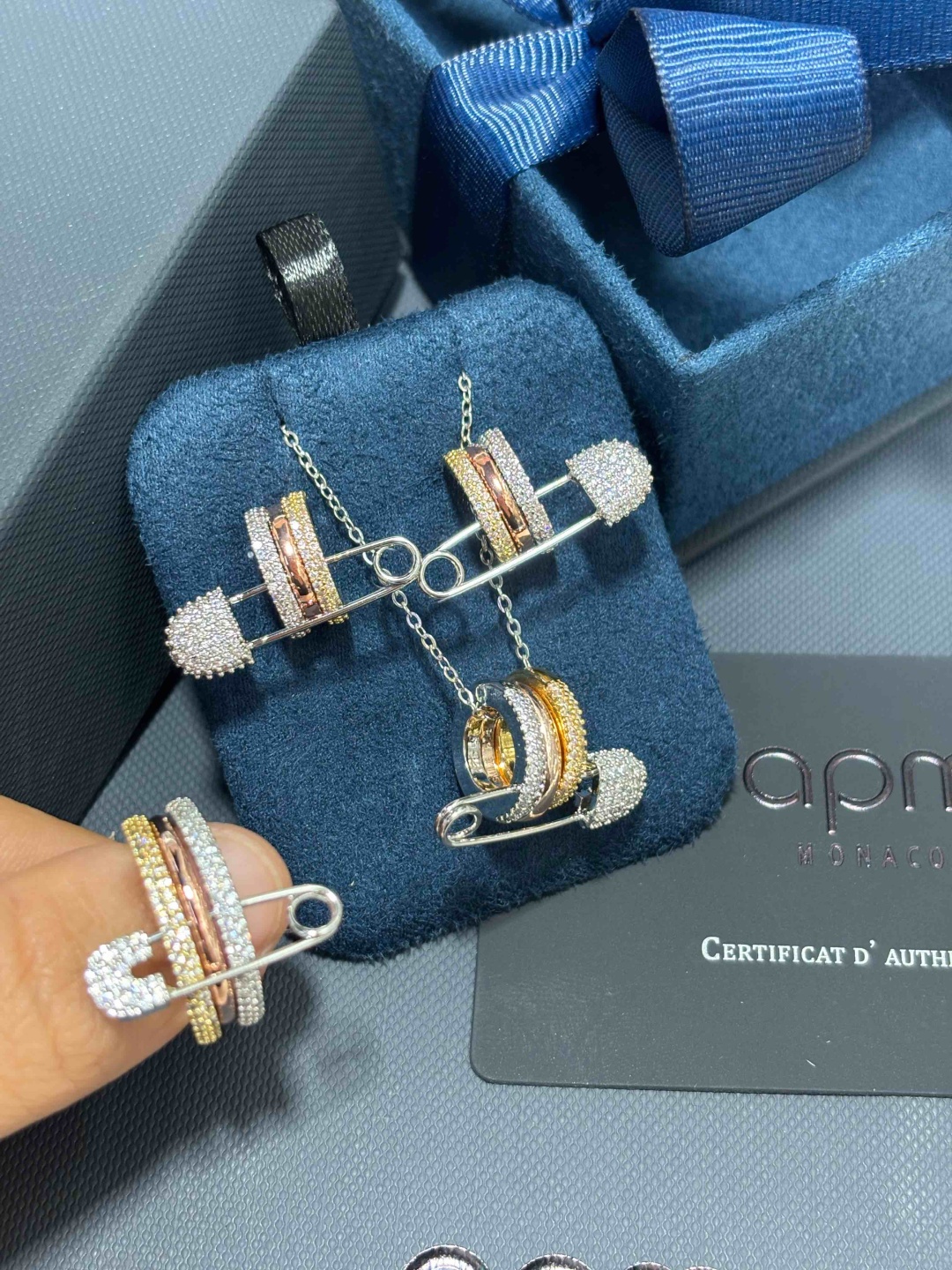 Arshat Jewels титан, фианит