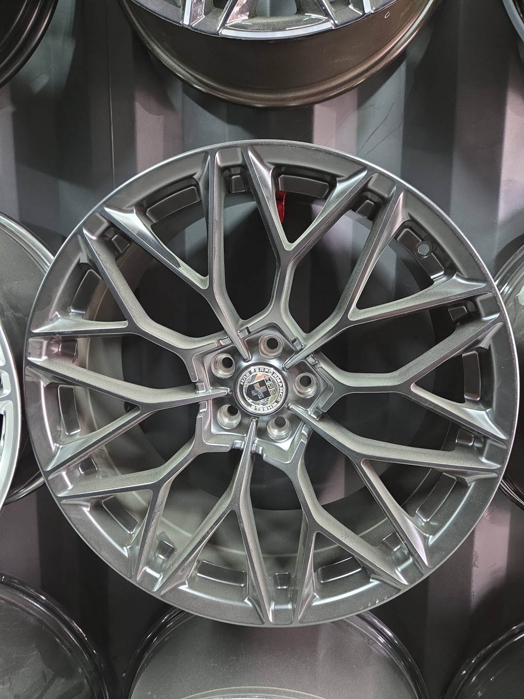 HRE 726 8.5x20/5x108 D67.1 ET35 4 диска черный