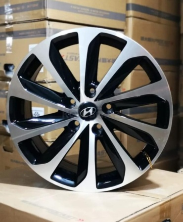 Rainbow Dance KIA 7x17/5x114.3 D67.1 ET45 4 диска черный, серебристый