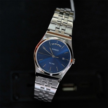 Кварцевые CASIO Watch-B67346D-098 нержавеющая сталь