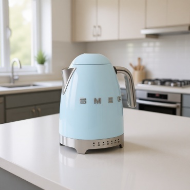 Электрочайник Smeg KLF04PBEU синий