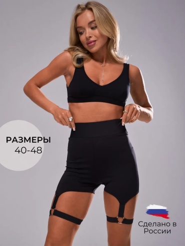 Спортивные шорты черный