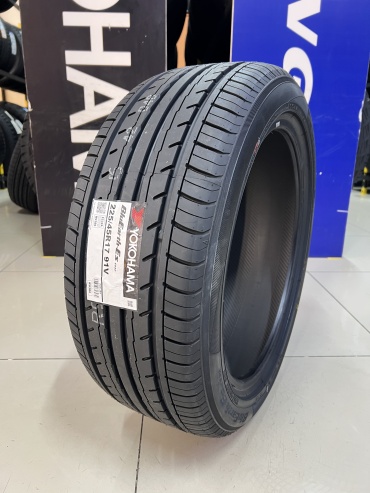Yokohama Bluearth 2026 ES 32A 225/45 R17 91 V без шипов
