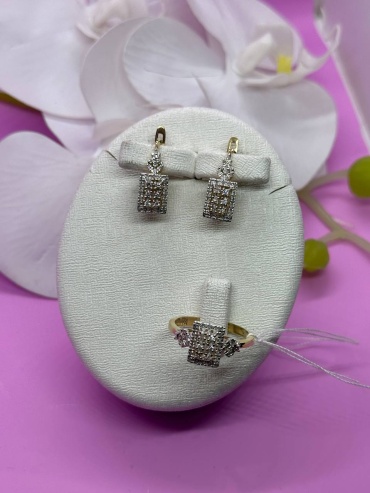 SAR JEWELRY T-35-005_7103_18 вес 6.1 г золото, бриллиант