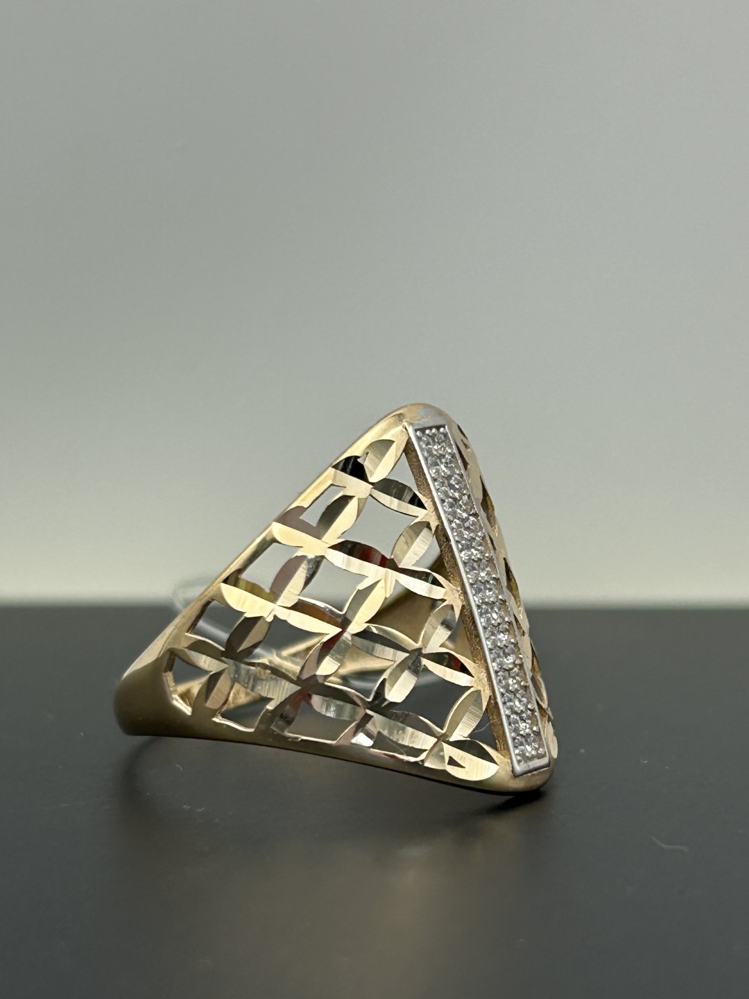 Diamond Exclusive 9538 размер 21 вес 2.25 г золото, фианит