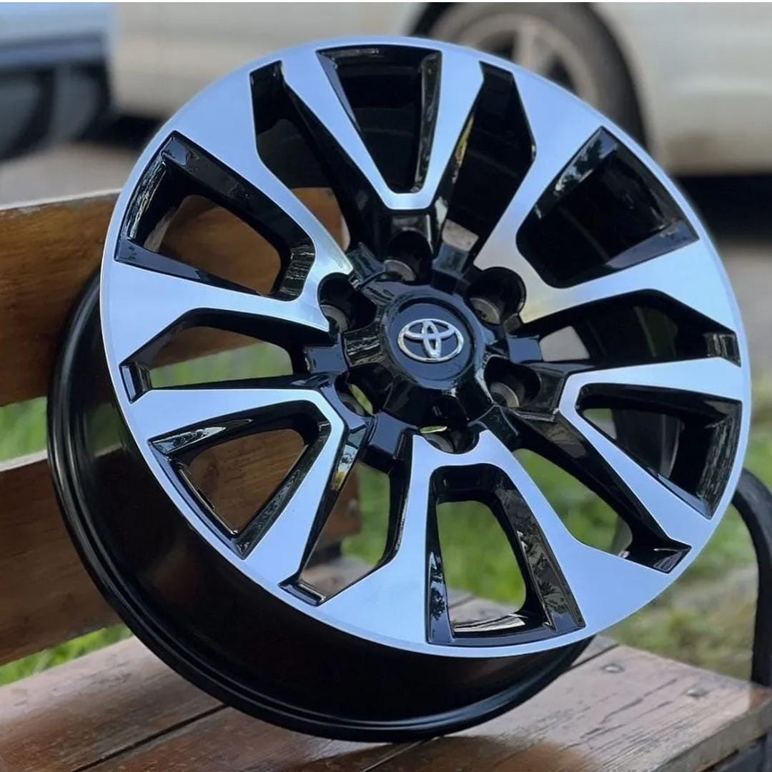 Rainbow PRADO/HILUX 1203 7.5x17/6x139.7 D106.2 ET25 4 диска черный, серебристый