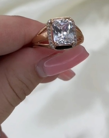 Кольцо Xuping Jewelry размер 18 нержавеющая сталь, медицинское золото, фианит