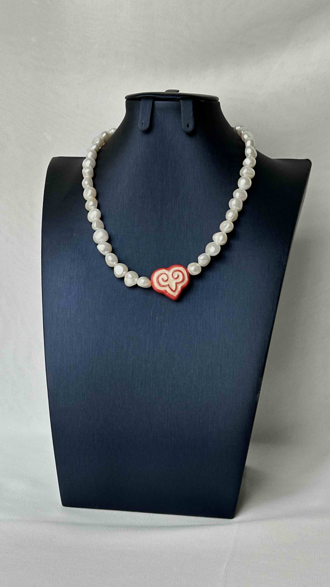 THE BEAD длина 40 см латунь, жемчуг